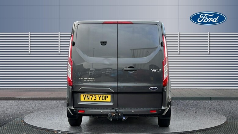 Ford Transit Custom 300 L2 Diesel Fwd 2.0 EcoBlue 130ps Low Roof Limited Van